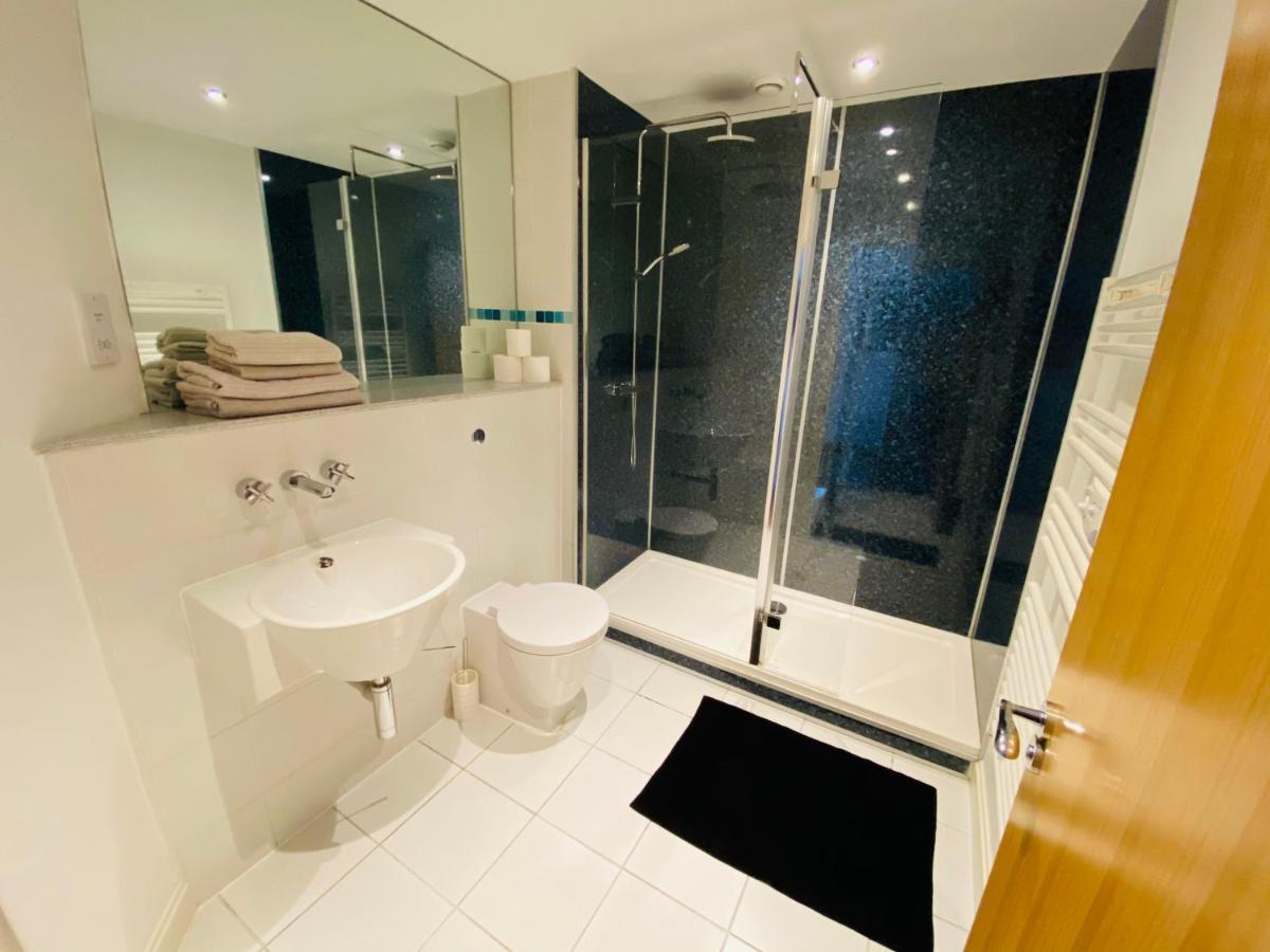 Stewart St James Walk Apartment Cheltenham Extérieur photo